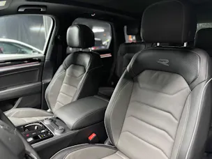 VW Touareg 3.0 TDI R-Line