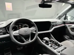 VW Touareg 3.0 TDI R-Line