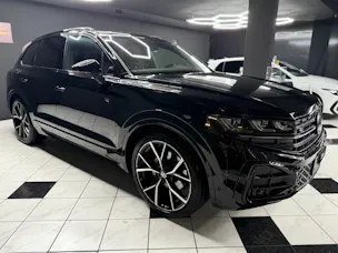VW Touareg 3.0 TDI R-Line