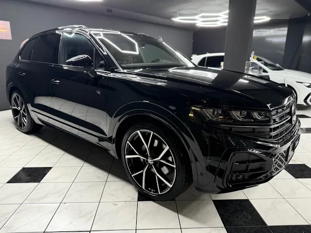 VW Touareg 3.0 TDI R-Line