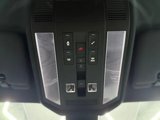 VW Touareg 3.0 TDI R-Line