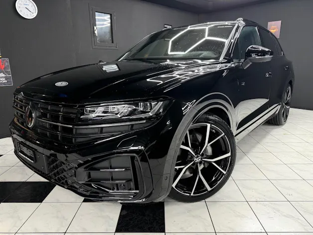 VW Touareg 3.0 TDI R-Line
