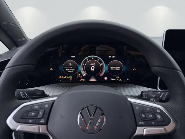 VW Golf Variant 1.5 eTSI mHEV R-Line