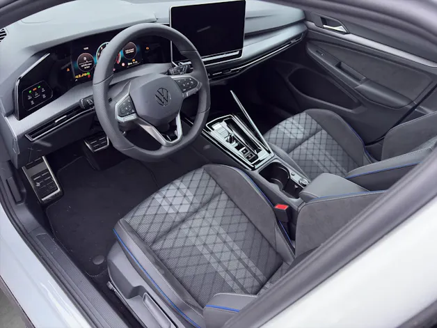 VW Golf Variant 1.5 eTSI mHEV R-Line