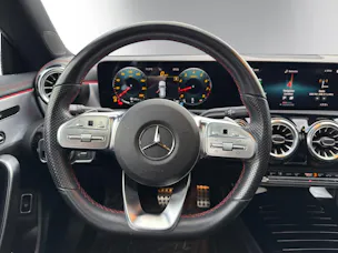 Mercedes-Benz CLA SB 250 AMG Line 7G