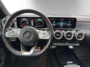 Mercedes-Benz CLA SB 250 AMG Line 7G