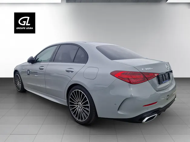 Mercedes-Benz C 300e 4 Matic