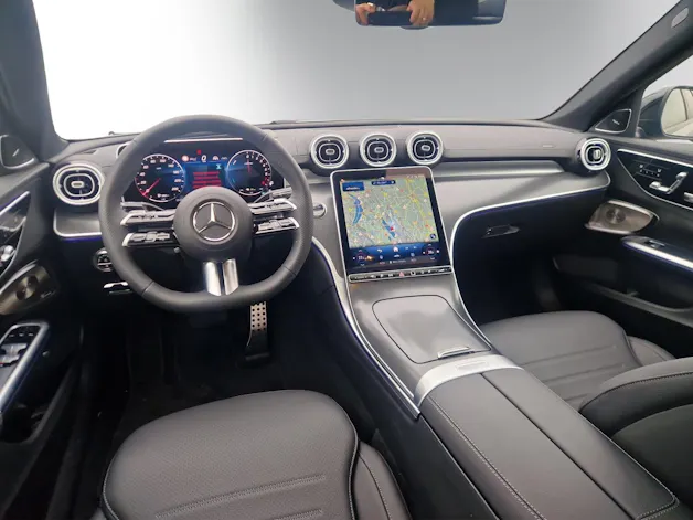 Mercedes-Benz C 300e 4 Matic