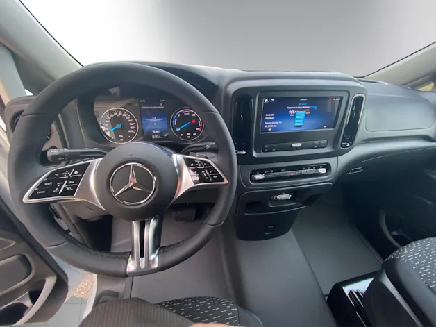 Mercedes-Benz eVito 129 Lang Worker