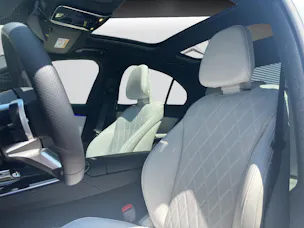 Mercedes-Benz E 400 e 4Matic 9G-Tronic