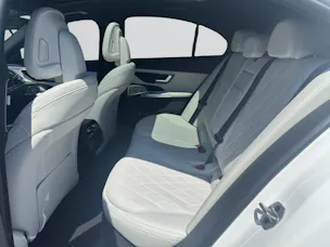 Mercedes-Benz E 400 e 4Matic 9G-Tronic