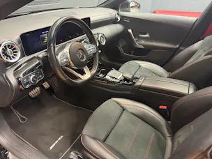 Mercedes-Benz CLA 35 4M - SB - AMG / Rückfahrkamera / Panorama-Dach / Multibeam LED