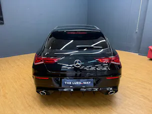Mercedes-Benz CLA 35 4M - SB - AMG / Rückfahrkamera / Panorama-Dach / Multibeam LED
