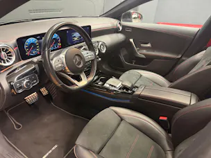 Mercedes-Benz CLA 35 4M - SB - AMG / Rückfahrkamera / Panorama-Dach / Multibeam LED