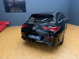 Mercedes-Benz CLA 35 4M - SB - AMG / Rückfahrkamera / Panorama-Dach / Multibeam LED
