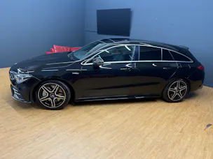 Mercedes-Benz CLA 35 4M - SB - AMG / Rückfahrkamera / Panorama-Dach / Multibeam LED