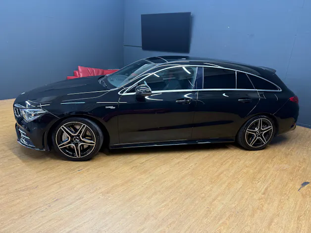 Mercedes-Benz CLA 35 4M - SB - AMG / Rückfahrkamera / Panorama-Dach / Multibeam LED