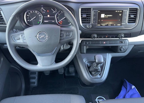 Vehicle image 8 Vehicle image 8