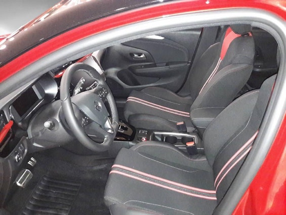 Vehicle image 6 Vehicle image 6