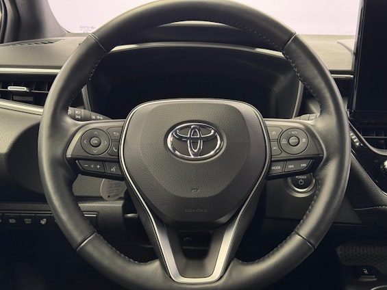 Vehicle image 12 Vehicle image 12