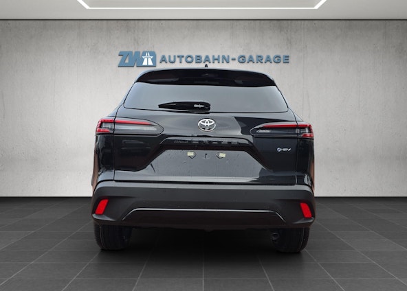 Vehicle image 3 Vehicle image 3