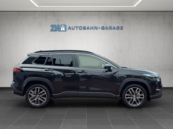 Vehicle image 5 Vehicle image 5