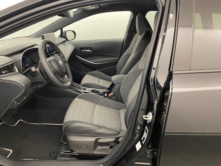 Vehicle image TOYOTA COROLLA