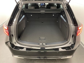 Vehicle image TOYOTA Corolla Touring Sports 2.0 HSD Trend