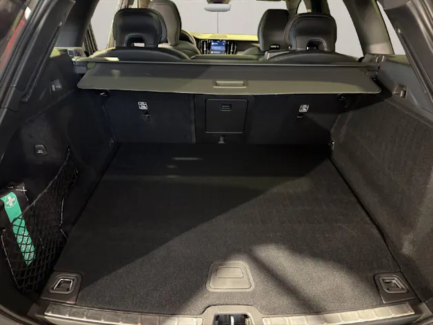 Volvo XC60 2.0 T6 TE R-Design eAWD