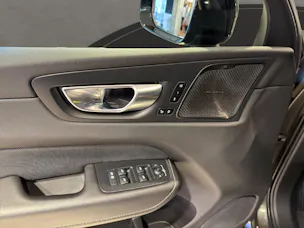 Volvo XC60 2.0 T6 TE R-Design eAWD