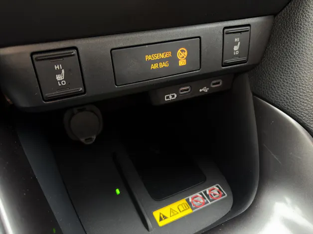 Toyota Yaris 1.5 VVT-i HSD GR Sport