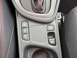 Toyota Yaris 1.5 VVT-i HSD GR Sport