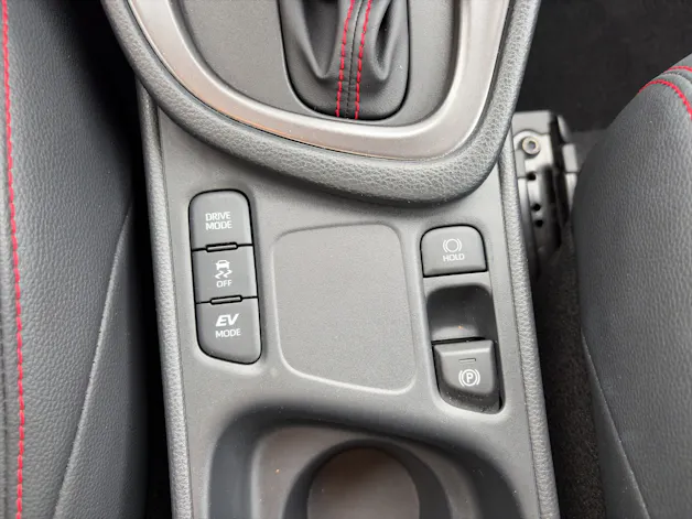 Toyota Yaris 1.5 VVT-i HSD GR Sport