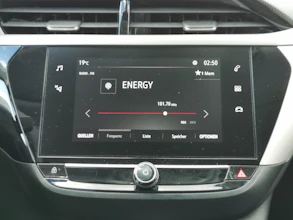 https://vehicle.imgix.net/4100877/be50f670-43a6-4a85-b404-951ab9ce38a7.jpg