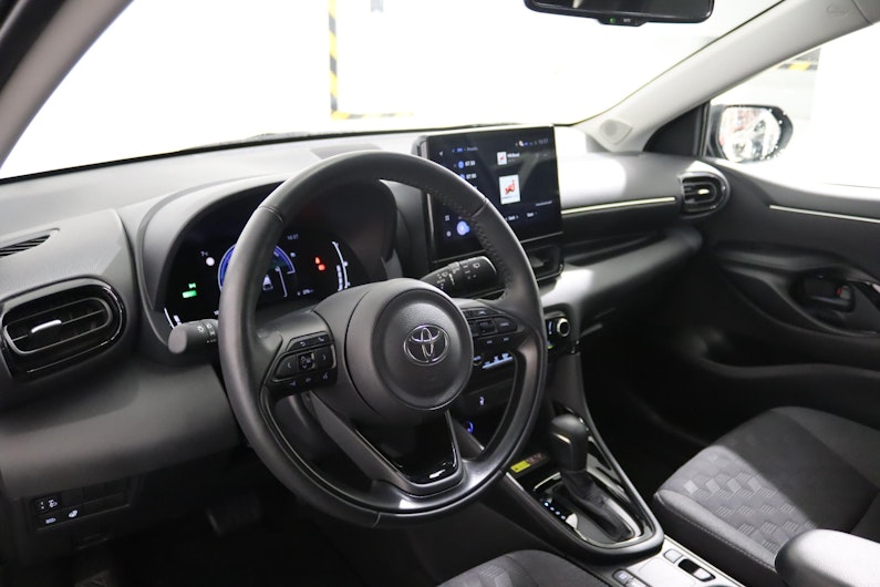 Vehicle image TOYOTA YARIS