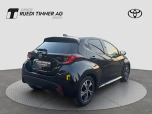 Toyota Yaris 1.5 VVT-i HSD Trend