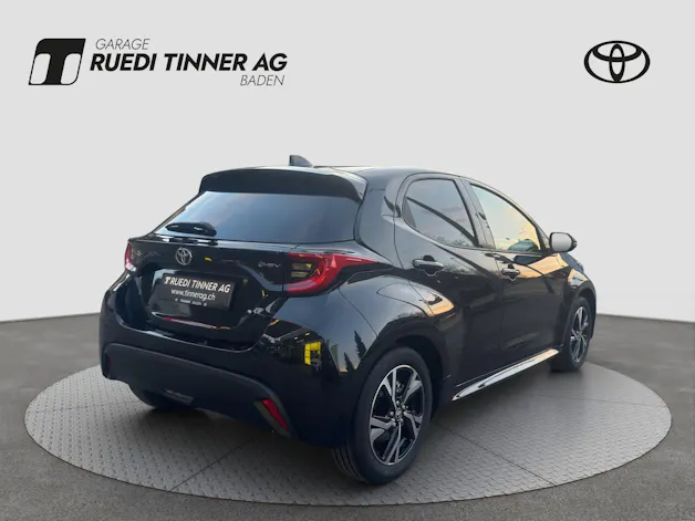 Toyota Yaris 1.5 VVT-i HSD Trend