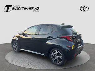 Toyota Yaris 1.5 VVT-i HSD Trend