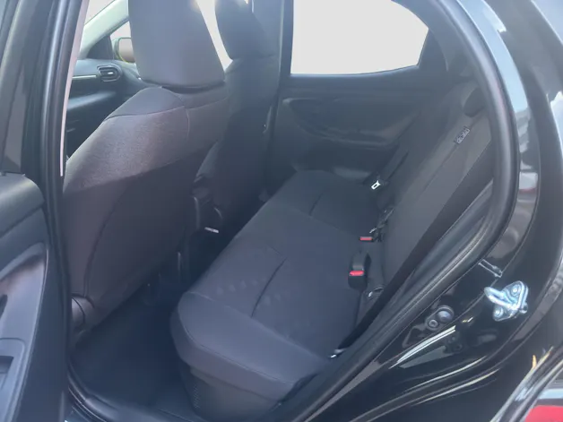 Toyota Yaris 1.5 VVT-i HSD Trend