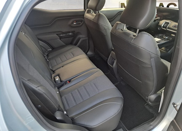 Vehicle image 11 Vehicle image 11