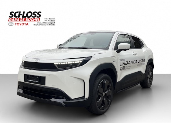 First vehicle image First vehicle image