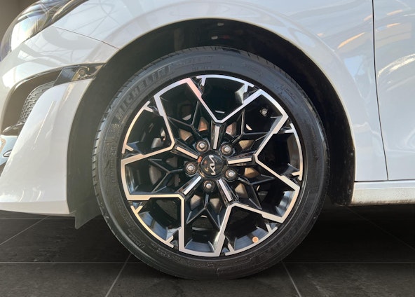 Fahrzeugbild 19 Fahrzeugbild 19