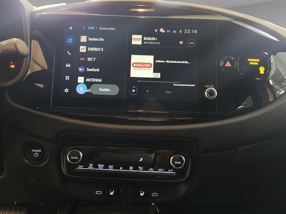 Vehicle image 5 Vehicle image 5