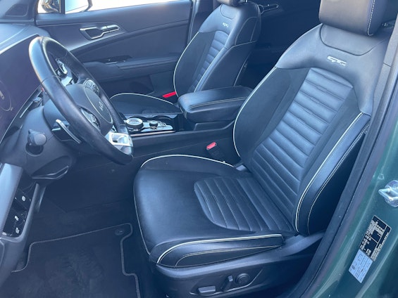 Vehicle image 5 Vehicle image 5