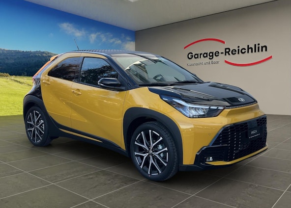 Vehicle image 6 Vehicle image 6