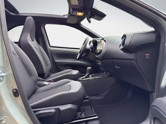 Toyota Aygo X 1.5 VVT-i HSD Style Cabrio