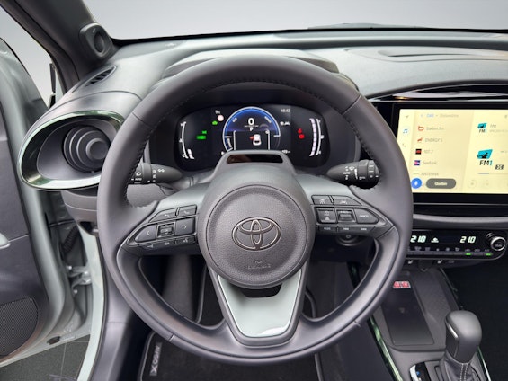 Vehicle image 9 Vehicle image 9