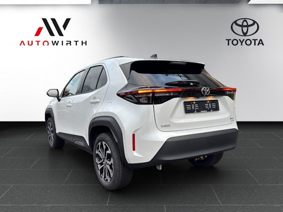 Vehicle image 6 Vehicle image 6