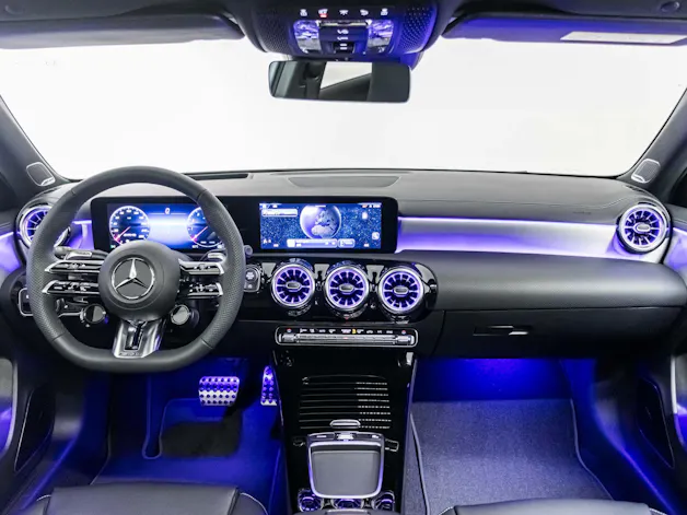 Mercedes-Benz A 35 AMG 4MATIC