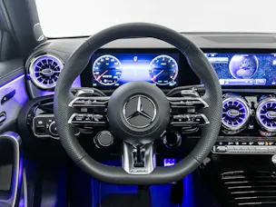 Mercedes-Benz A 35 AMG 4MATIC